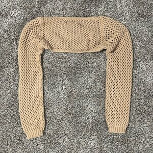 Cute sweater shrug !